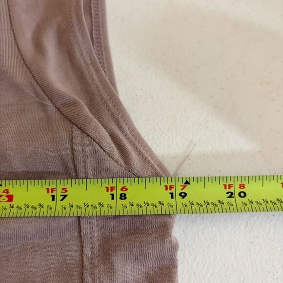 Old Navy Tank Top Women's Large Brown Sleeveless Crew Neck Solid Casual NWT - Picture 8 of 8